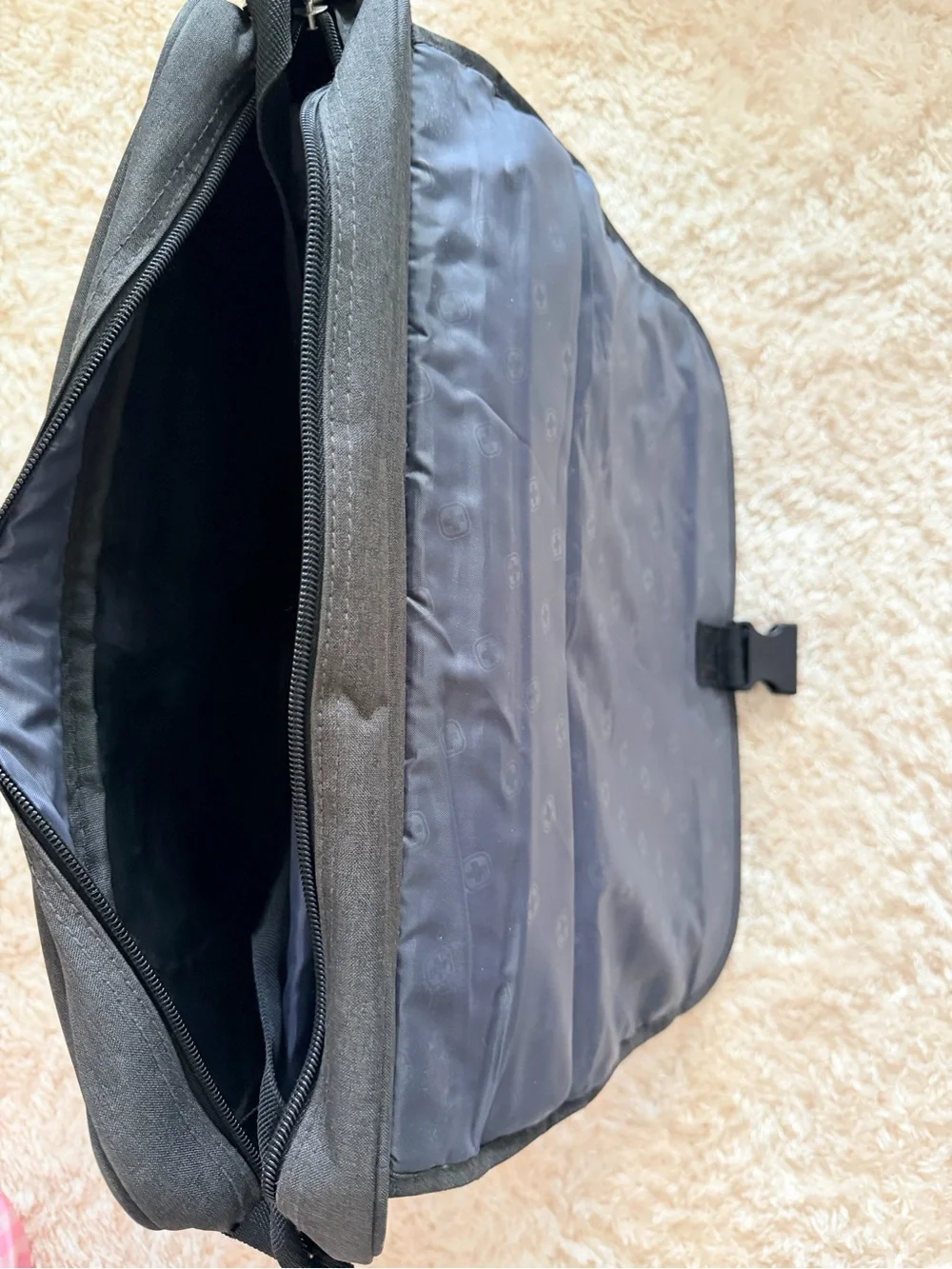 Swiss Gear Grey UBC Professional MBA Briefcase Messenger Bag